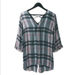Plaid Grey & Pink Hi/Lo Plaid V-Neck Top